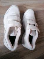 Sport/Turnschuhe mit weisser Sohle. Auch dür Kinder Huchting - Sodenmatt Vorschau