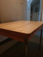 Tisch, ausziehbar, helles Holz Köln - Junkersdorf Vorschau