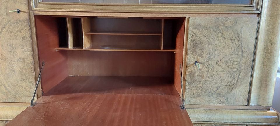 Wohnzimmerschrank "shabby chic" Retro mid century in Schöneck