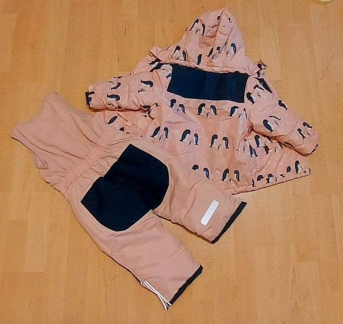 Skianzug Skihose Skihose Skikombi Schneeanzug Kinder Gr. 86/92 in Hessen -  Hattersheim am Main | Babykleidung Größe 86 kaufen | eBay Kleinanzeigen ist  jetzt Kleinanzeigen