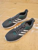 Sportschule Adidas Gr. 40 ⅔ Nordrhein-Westfalen - Niederkrüchten Vorschau