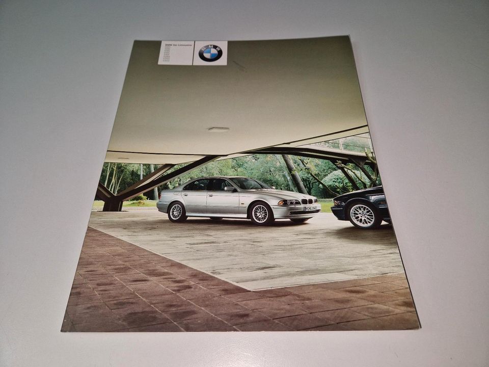 BMW 5er Limousine E60 -> F10  Prospekte   Sammlung 2003 - 2010 in Witzwort