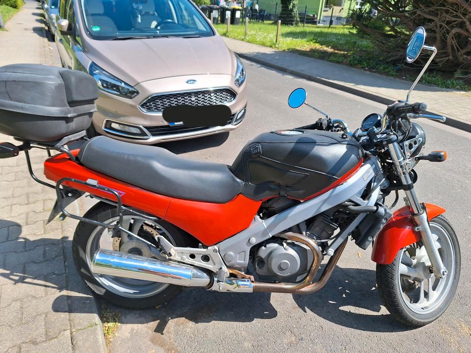 Honda NTV 650 in Frankfurt am Main