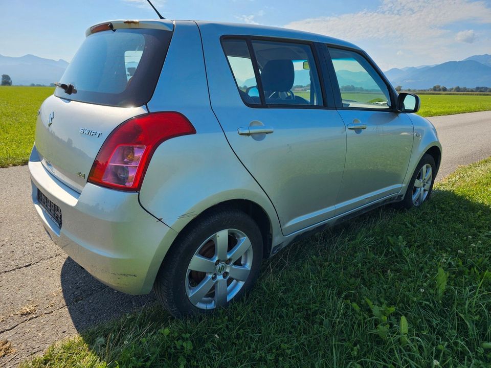 Suzuki Swift 1,3 Comfort 4WD KLIMA in Raubling