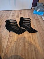 Stiefeletten in Schwarz von Young Spirit Grösse 40 Dresden - Äußere Neustadt Vorschau