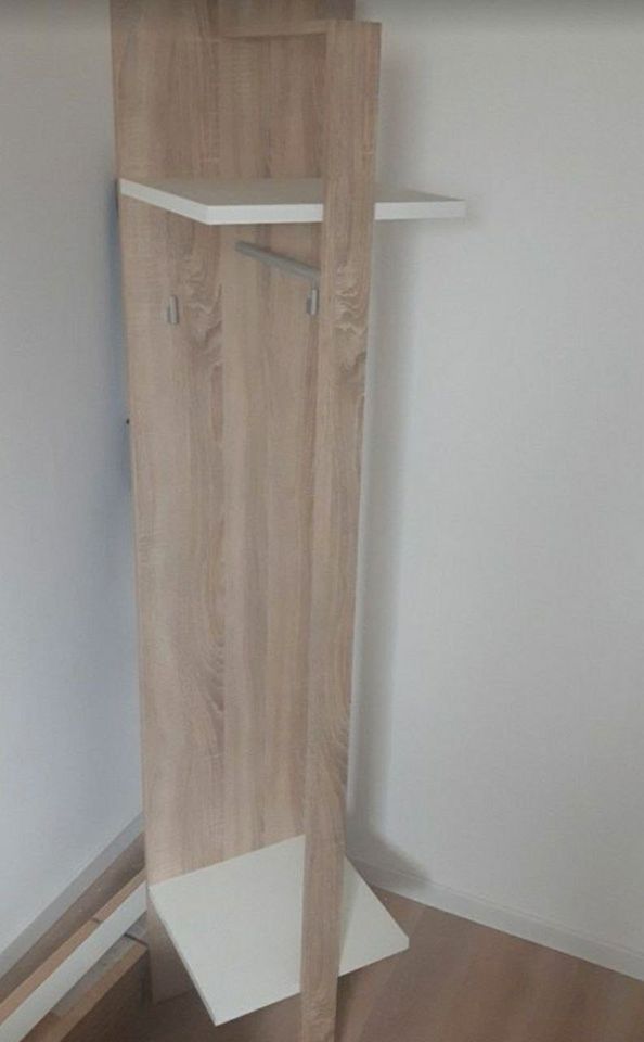 Helle Garderobe für kleinen Flur in Traben-Trarbach