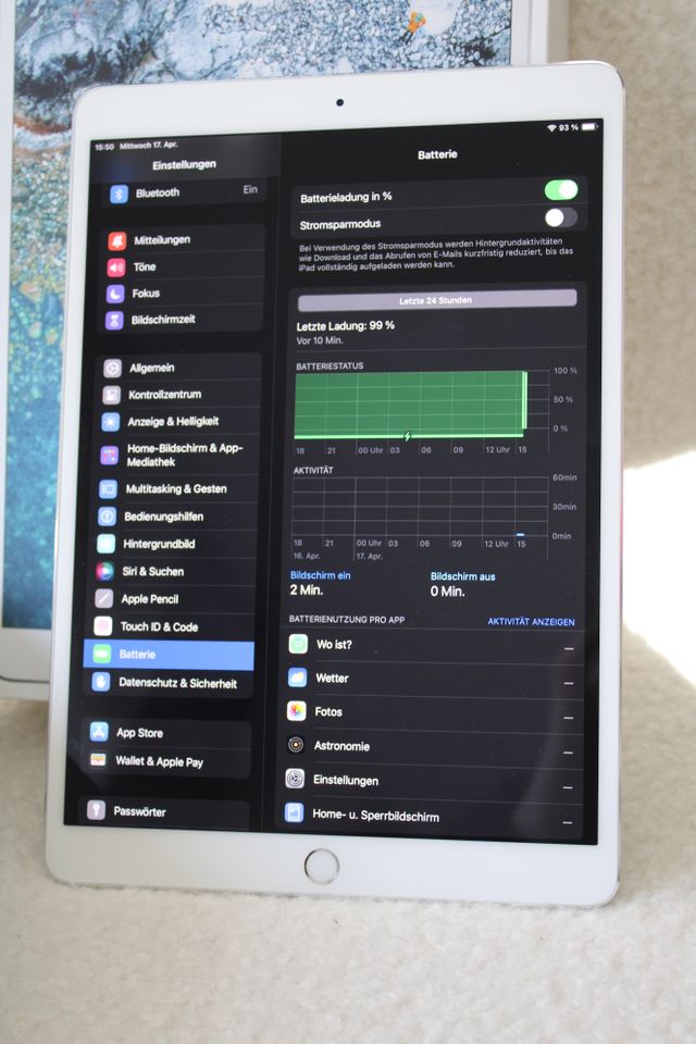 Appel iPad Pro 10.5" 11" 512 GB Speicher Silber IOS 17.4.1 in Herzogenrath