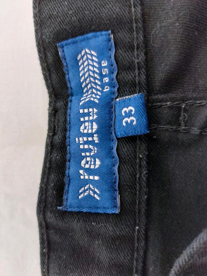 Review Herren Hose 5 Pocket Jeans in Gr. 33  M in Schwalbach