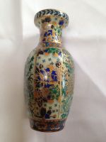 Alte Chinesische Vase mit Vogel und Blumen motiv hand übermalt Niedersachsen - Wolfsburg Vorschau