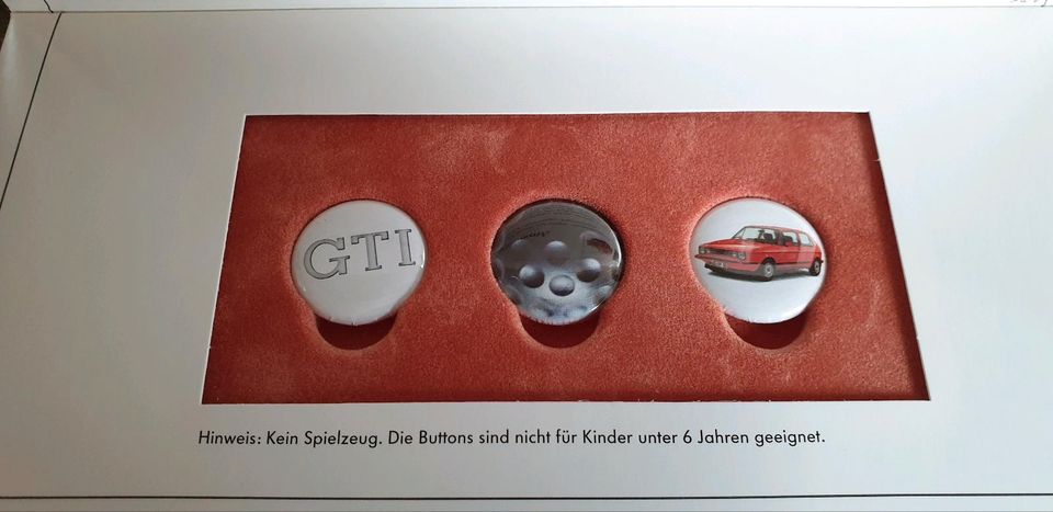 VW Golf GTIi - 3 Buttons-Sammelbox- in Hargesheim