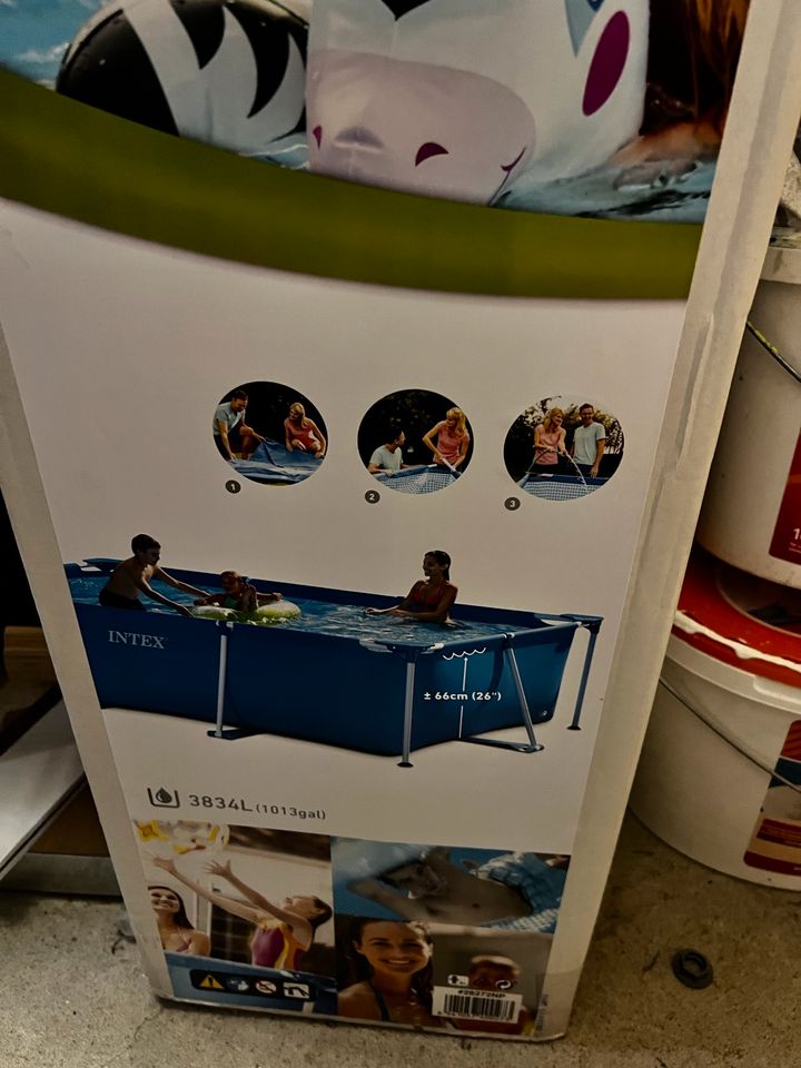 Intex Pool mit Pumpen & Chlor 3mx2mx75cm in Veitshöchheim