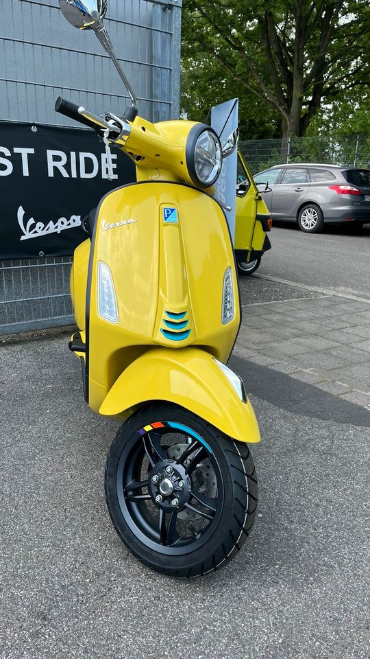 Vespa Primavera 50 Sport in Krefeld