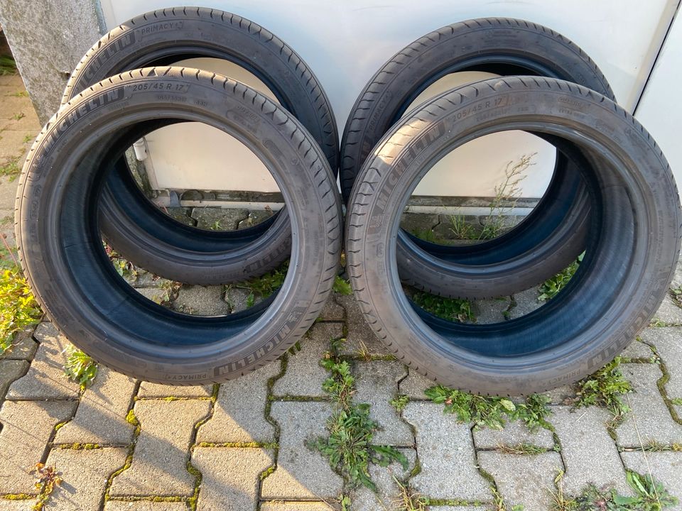 205 / 45 R17  88H Sommerreifen Michelin Primacy4 NEUWERTIG in Berlin