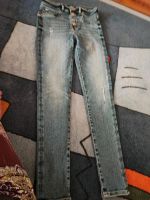 Guess skinny Jeans Stretch 12 Jahre neuwertig Hessen - Langenselbold Vorschau