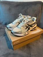 ASICS gel Kayano 14 Größe 42,5 wie neu (Supreme, Palace, Stüssy) Frankfurt am Main - Bockenheim Vorschau