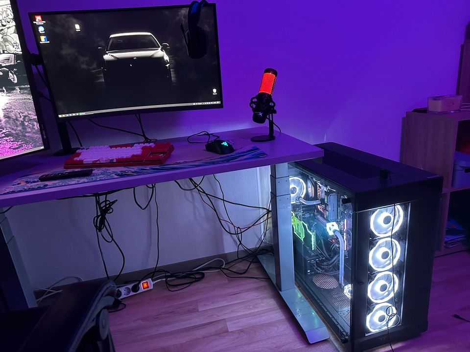 GAMING PC | CUSTOM WASSERKÜHLUNG | RTX 2080 SUPER | I9 9900K in Solingen