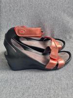 Wolky KA, Leder Sandalen mit Klettverschluss Duisburg - Homberg/Ruhrort/Baerl Vorschau