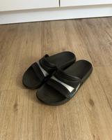 Fila Badelatschen Badeschuhe gr. 38 Niedersachsen - Langenhagen Vorschau