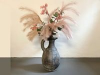 Vase mit Kunstblumen Deko Krug Bodenvase aus Keramik d27 x 47 cm Niedersachsen - Bad Bentheim Vorschau
