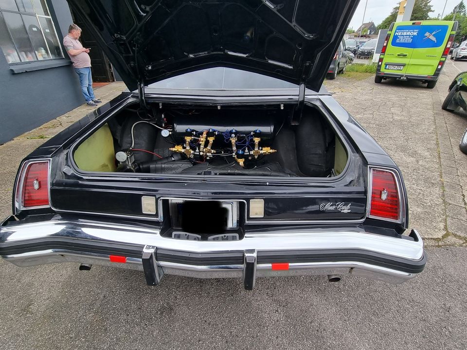 1974 Chevrolet Monte Carlo 6.6l Supercharged Low Rider TÜV & H in Bochum