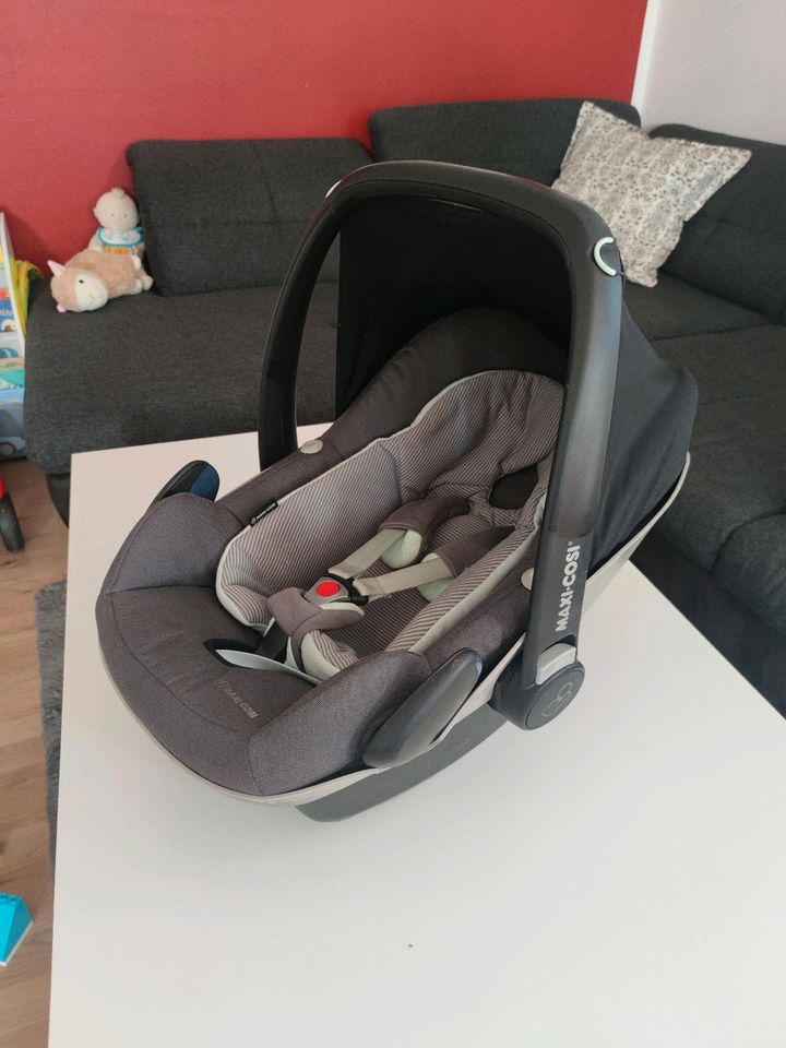 Maxi Cosi Pepple plus - i-size in Lautertal