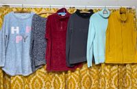 42/44: Fleece Weste, Pulli, Strick, Niki, Happy, rot, blau, gelb Bayern - Aichach Vorschau