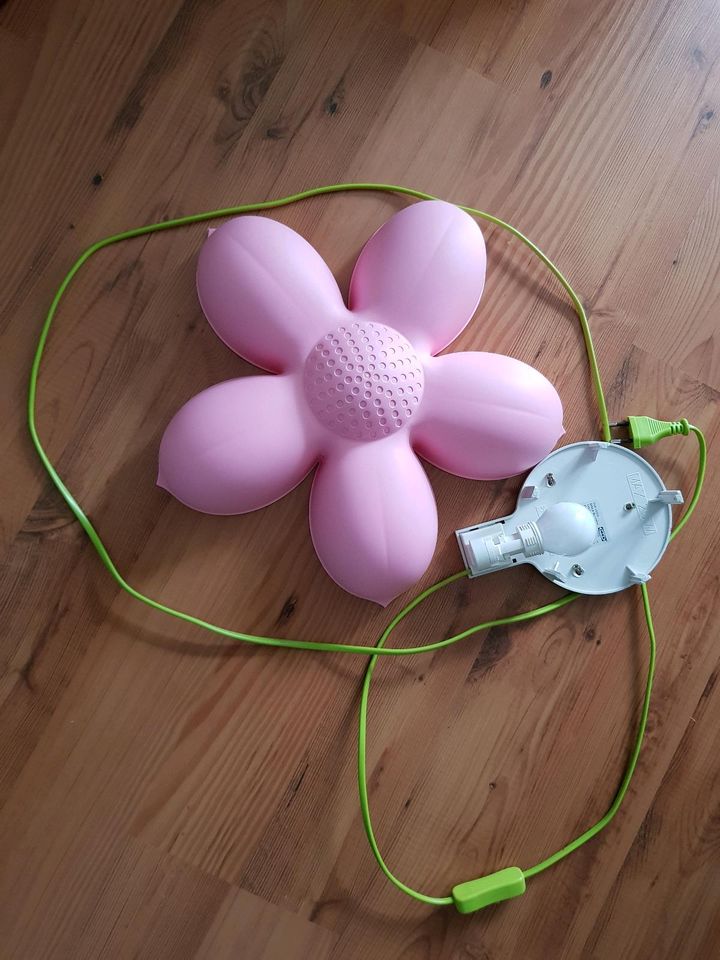 Ikea Smila Wandleuchte Kinderzimmer Bluma rosa inkl. Leuchtmittel in  Sachsen-Anhalt - Magdeburg | Lampen gebraucht kaufen | eBay Kleinanzeigen  ist jetzt Kleinanzeigen