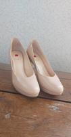 Högl High Heels, Schuhe, Boots, Sneakers,  Pumps Niedersachsen - Hankensbüttel Vorschau
