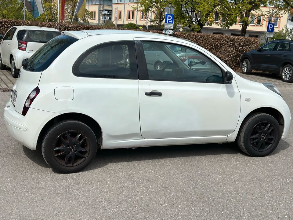 Nissan Micra 1.2 Benzin in Bad Endorf
