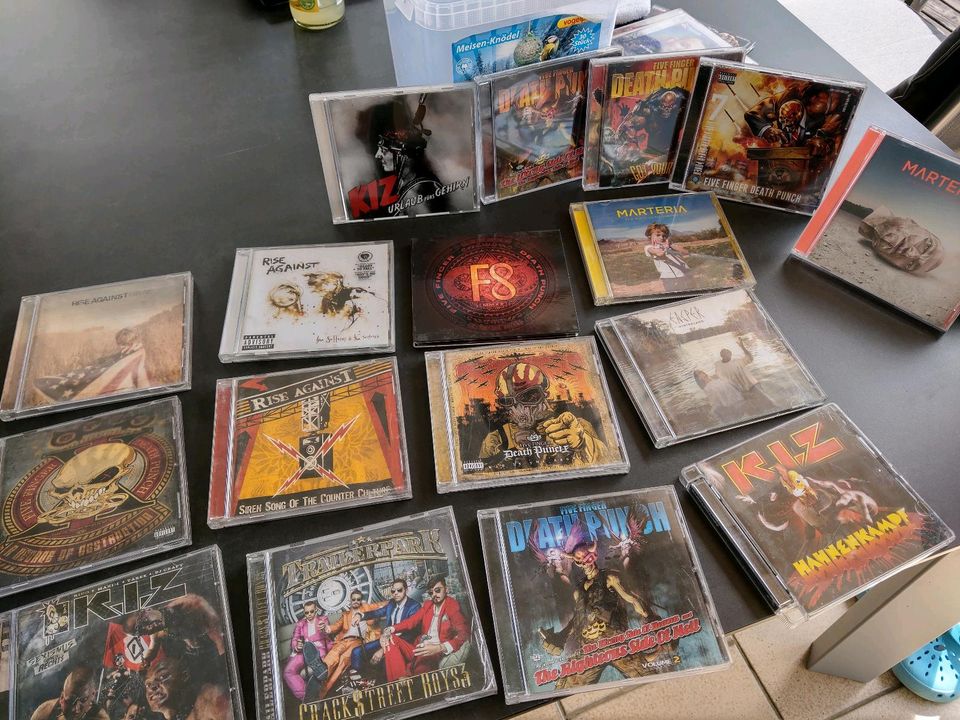 CD Sammlung Rise Against Trailerpark Death Punch Marteria Casper in Bissingen