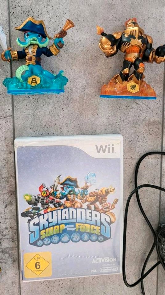 Skylanders Swap Force Starter Pack Spiel, Portal & 7 Figuren in Kamp-Lintfort