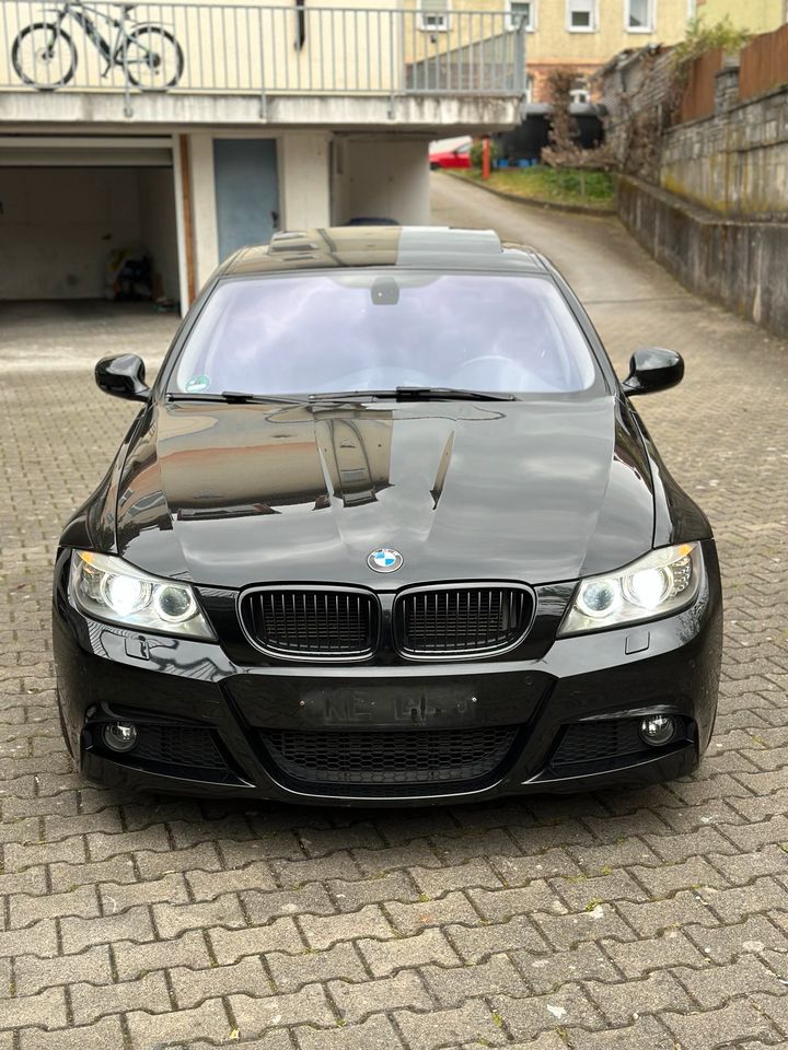 BMW 2.0d LCI, M-Paket, Navi PRO, Harman/Kardon,18 Zoll,VOLL AUST. in Tuttlingen