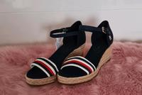 Keilabsatz Sandaletten - blau - Größe 41 - neu - Tommy Hilfiger Bayern - Vilshofen an der Donau Vorschau