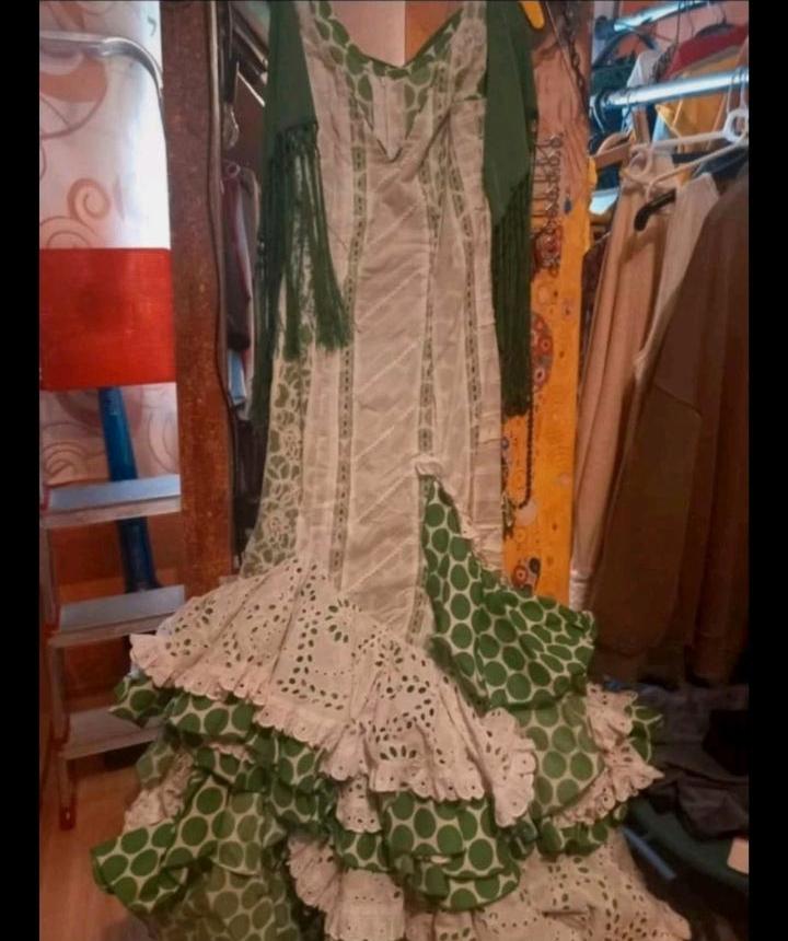 Flamenco Spanisch Kleid/ Kostüm/ Regional Kleid Andalusien in München