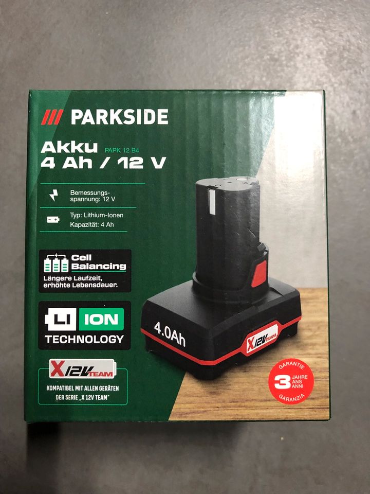 Akku Parkside 12V 4Ah in Remchingen