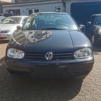VW Golf 4 Tüv gepflegt Nordrhein-Westfalen - Neuss Vorschau
