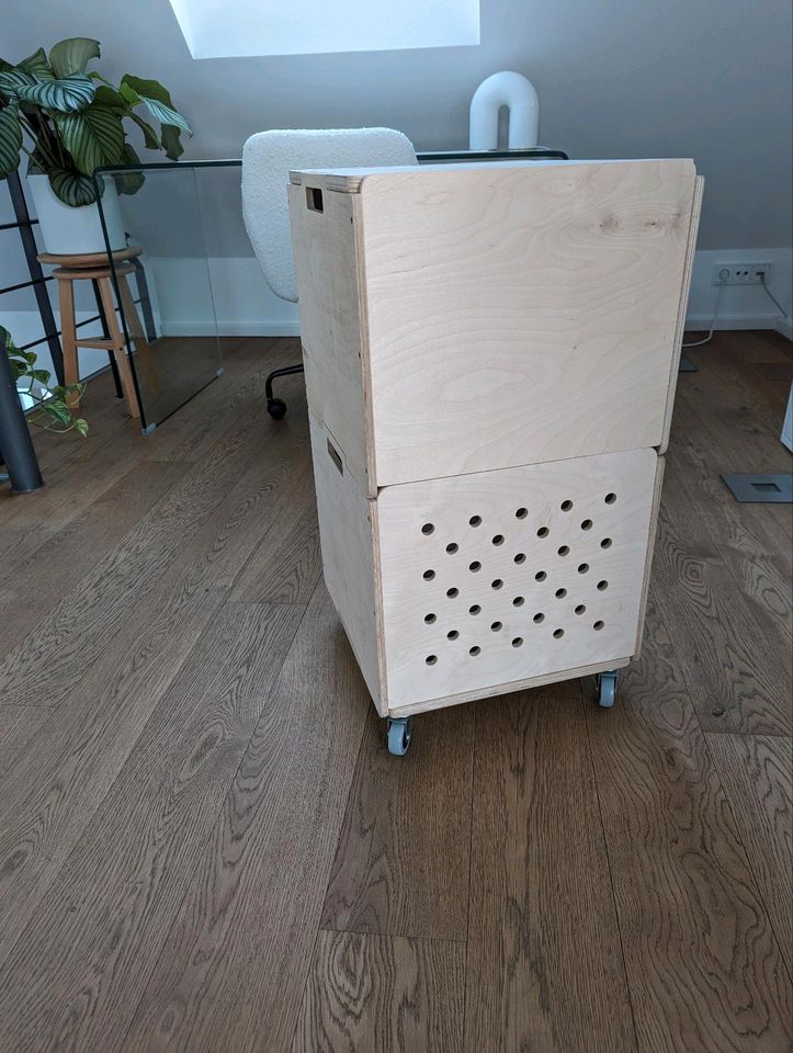 IKEA OMBYTE Rollcontainer / Trolley aus Holz in München