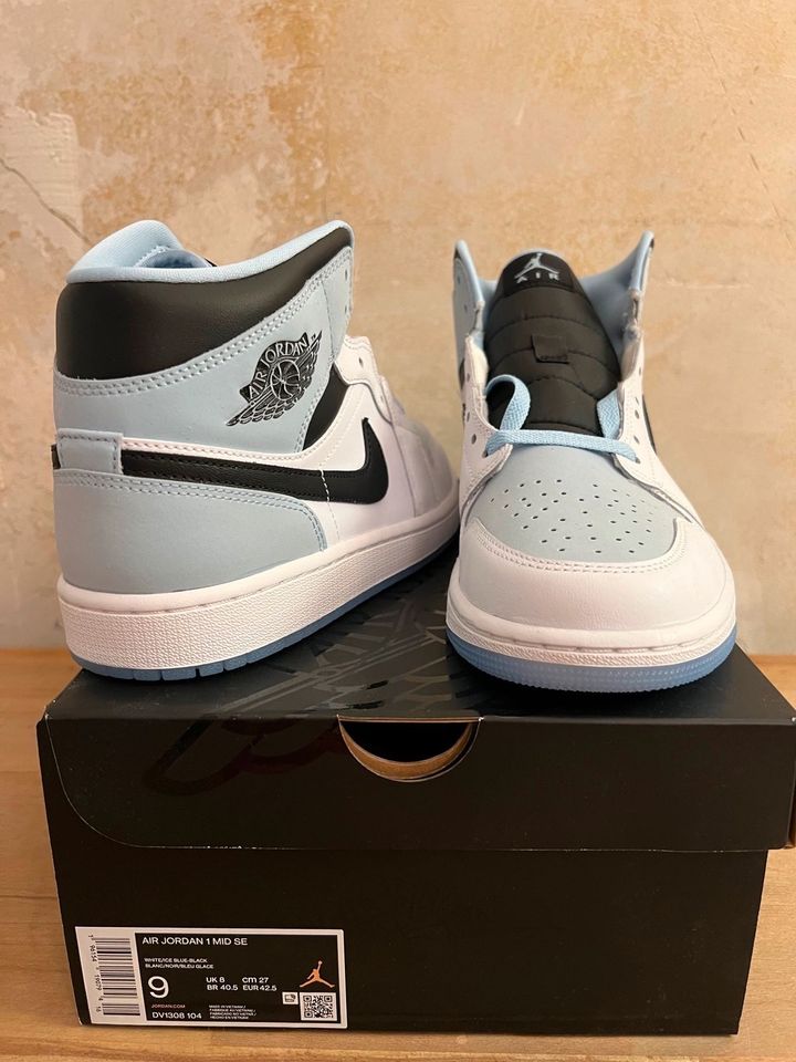 Nike Air Jordan 1 Mid NEU 42.5 White Ice Blue Black in Ulm