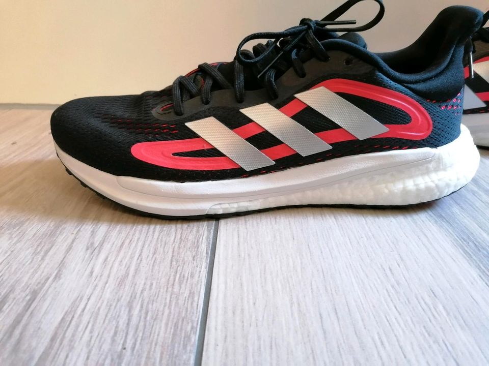 Laufschuhe, Adidas solar glide 4 M, Running, 42 2/3, 9 in Aichach