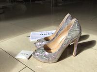 Guess Schuhe Nordrhein-Westfalen - Gladbeck Vorschau
