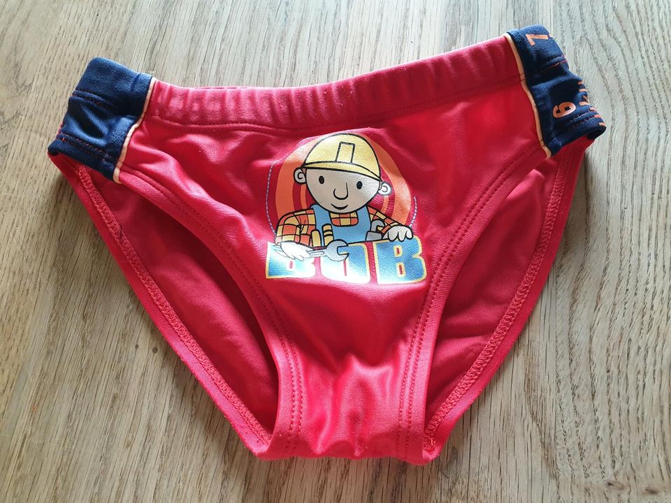 Gr. 110 Badehose Bob der Baumeister rot Jungen in Neckartenzlingen