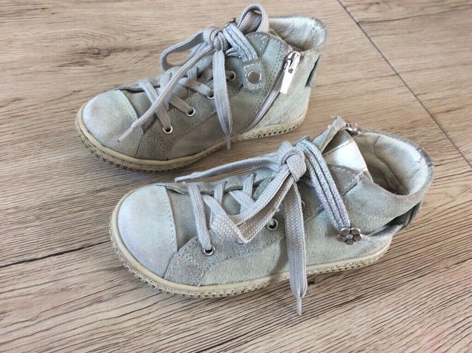 Primigi Wildleder Sneaker Schuhe Gr. 27 in Karlsfeld