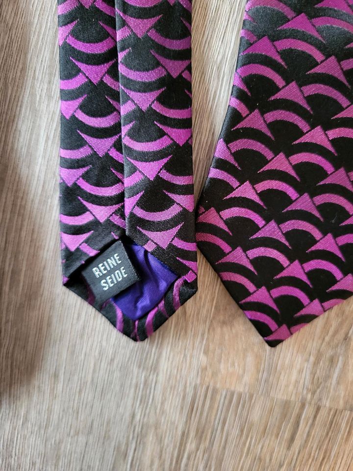 Krawatte Krawatten Lila Schwarz Seide & Polyester in Schortens