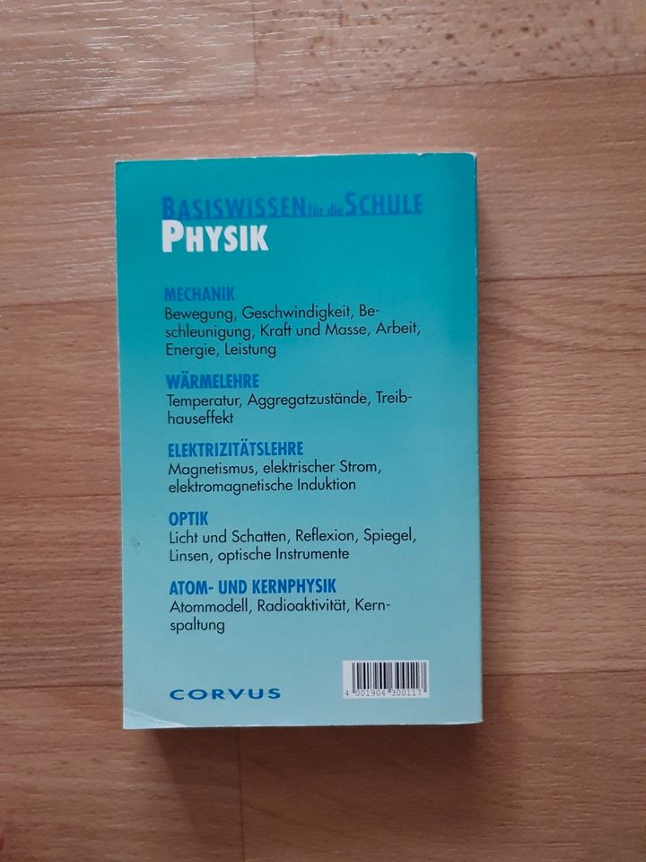 2x Buch Basiswissen für die Schule Die Erde Physik 1997 in Halle