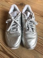 Reebok Classic x Face Sweden Gr. 37 Sneaker original Frankfurt am Main - Praunheim Vorschau