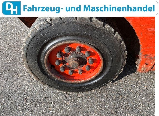 Linde H 40 D 394 Diesel Stapler Zinkenverstellgerät Gabelstapler in Unterwaldhausen