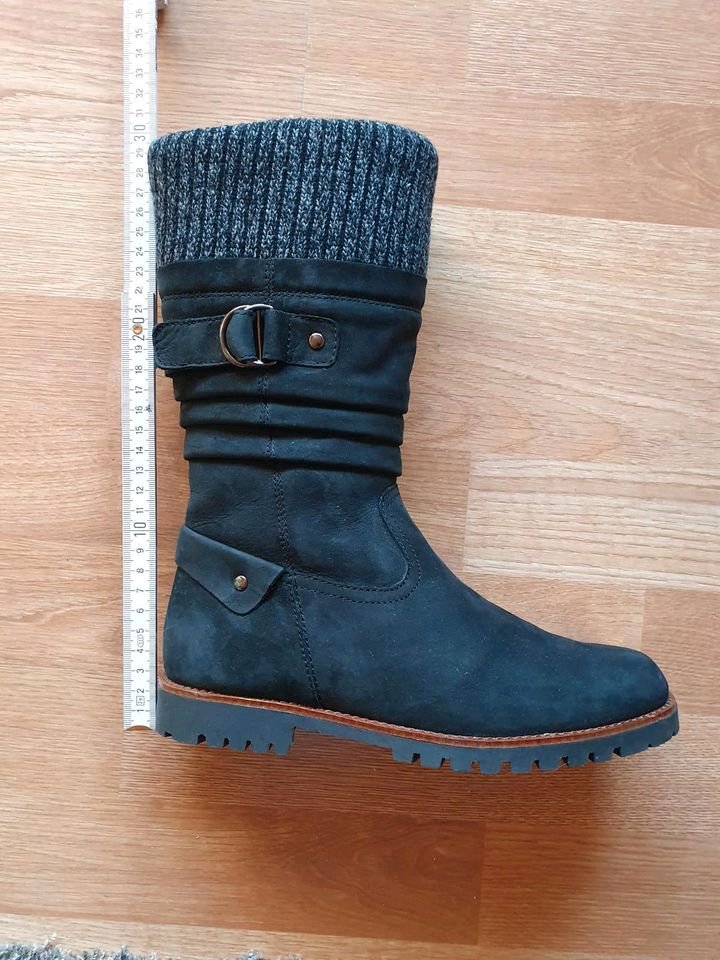 Winterstiefel, Winterschuhe mit Schurwolle in Westhausen