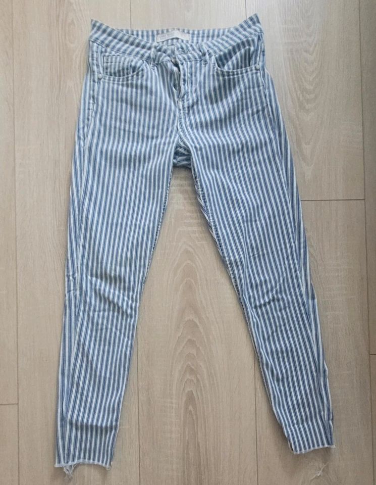 Jeans , Jogginghose, pyjama usw. Große XS S in Schwäbisch Gmünd