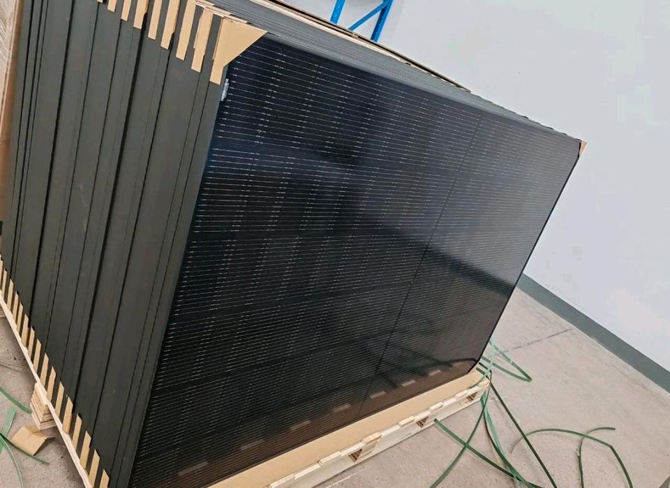Photovoltaik Solar Modul Panel 440W Doppelglas N-Typ TOPCon Full in Köln