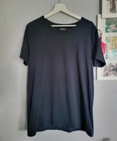 dunkelblaues T-Shirt von Livergy Nordrhein-Westfalen - Reken Vorschau